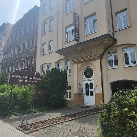 Apartment Am Dom *